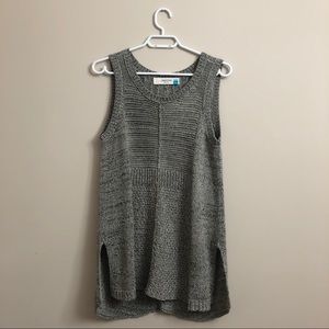 ANTHROPOLOGY tunic-style knit tank top